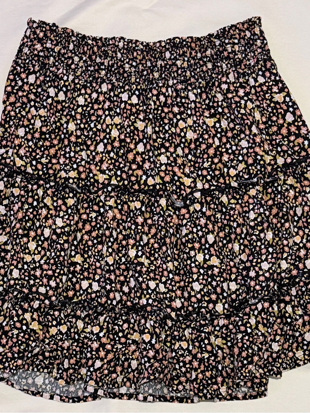 Wallflower Black Floral Ditsy Print Tiered Mini Skirt - Size S
